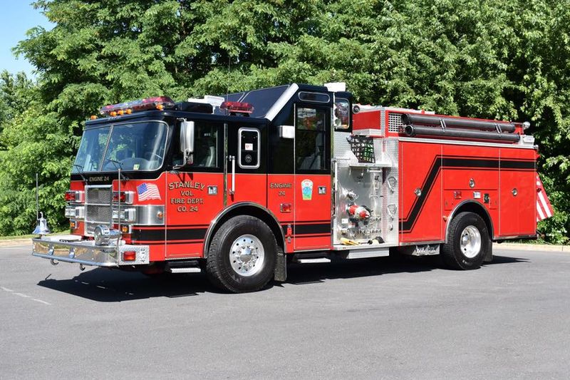 File:20-2000 1999 Stanley E24.jpg