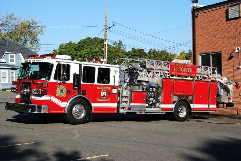 File:18-Tower 1999.jpg