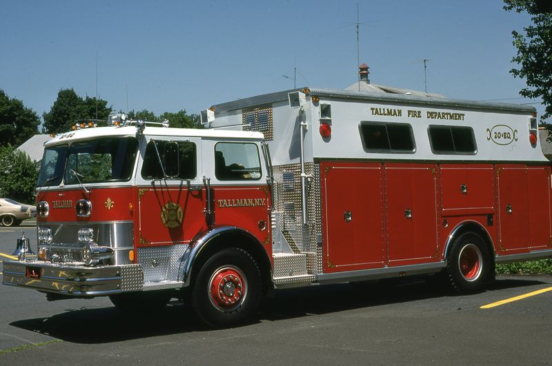 File:20-EQ 1982.jpg