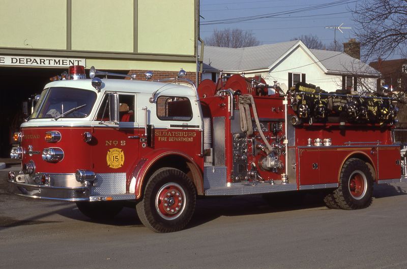 File:15-Quad 1971.jpg