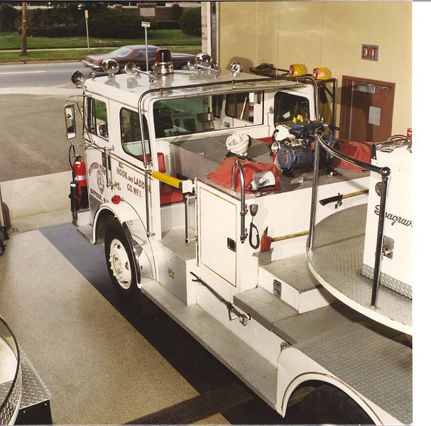 File:19-99 1973 Inside Firehouse.jpg