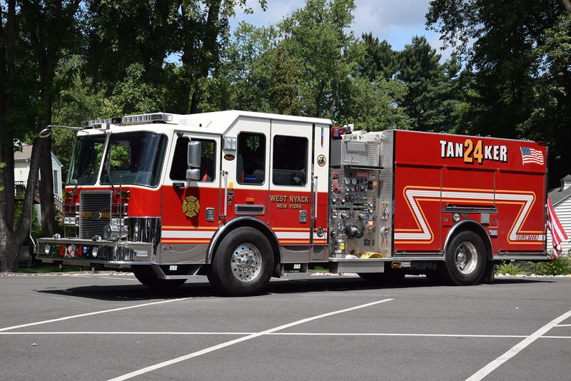 File:24-Tanker 2008.jpg