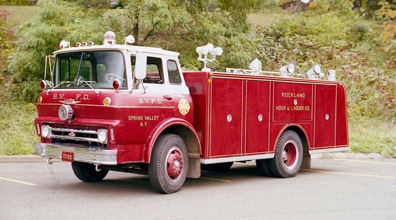 File:17-EQ 1966.jpg