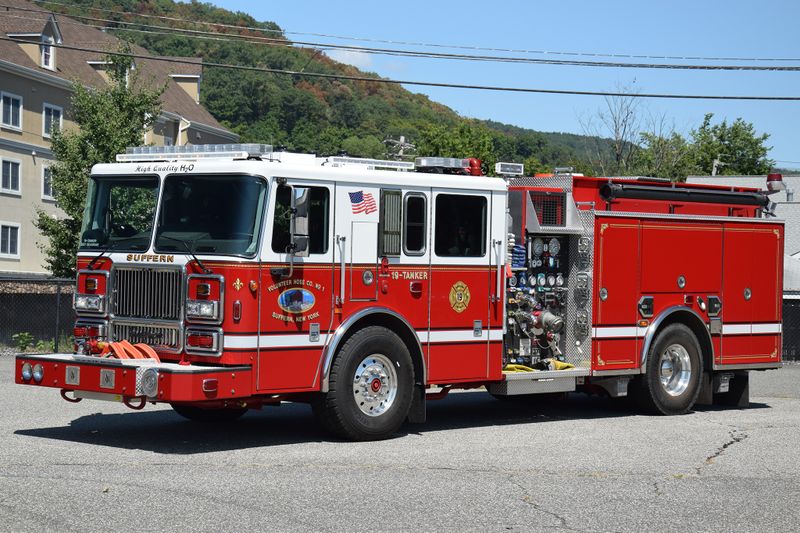 File:19-Tanker 2020.jpg